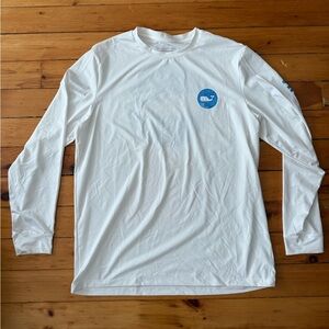 Vineyard Vines Long Sleeve Performance Shirt Large, White With Blue Whale